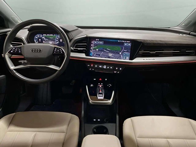 Used 2024 Audi Q4 e-tron Premium Plus w/ Premium Plus image 12