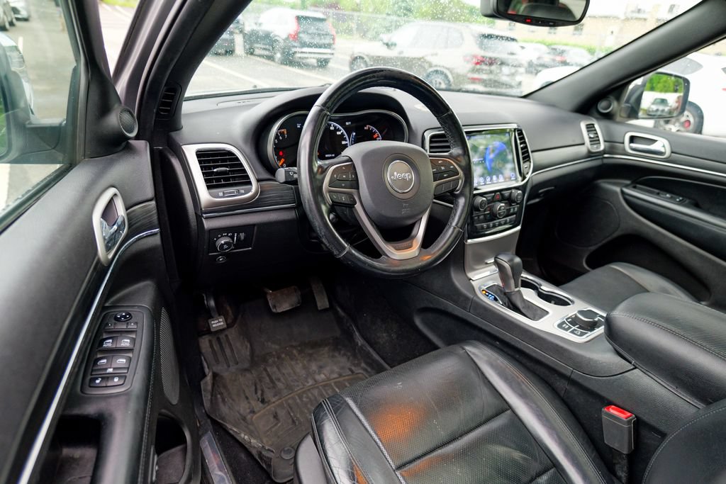 Used 2019 Jeep Grand Cherokee Limited w/ Luxury Group II AWD/4WD image 16