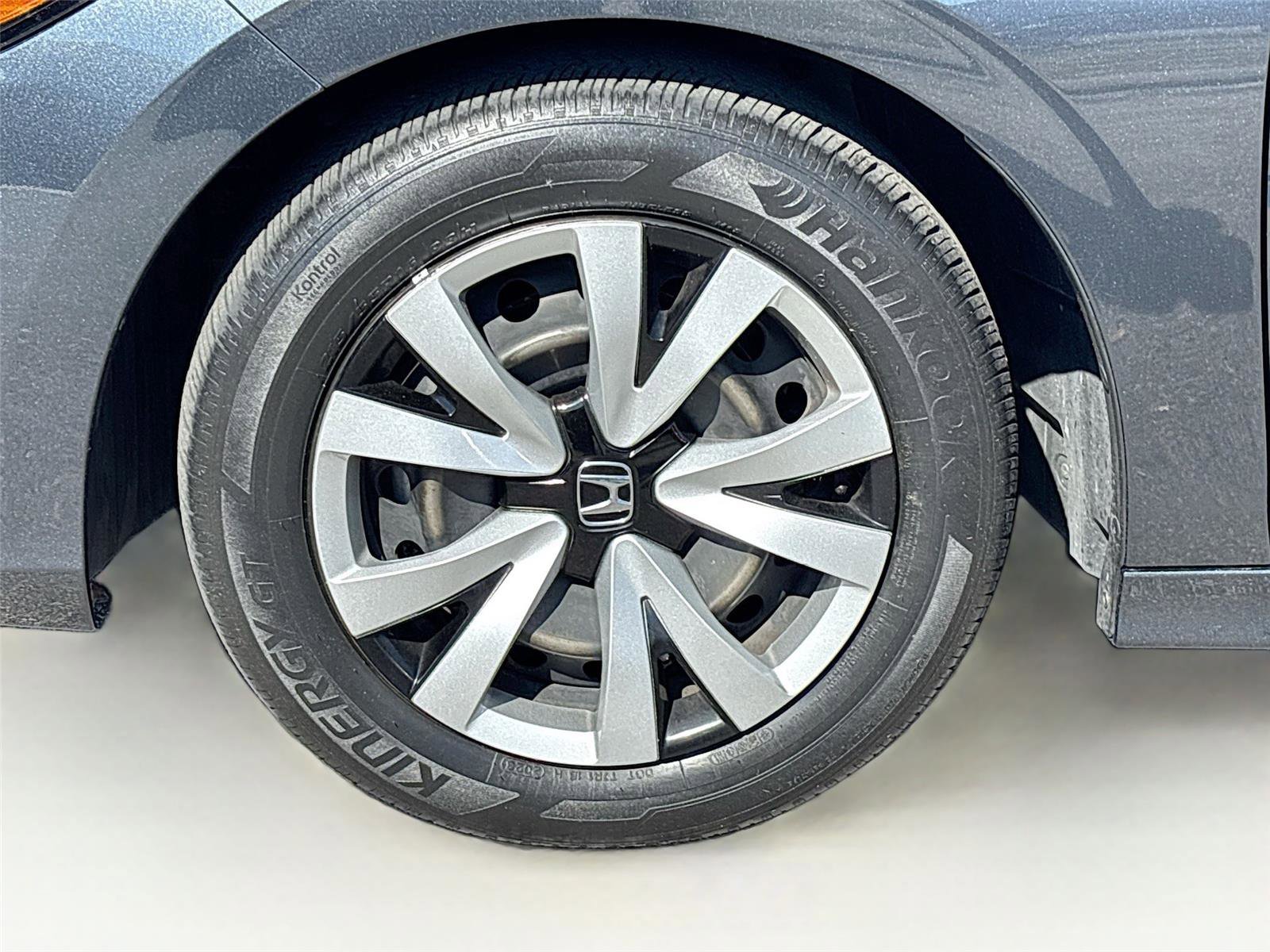 Certified 2024 Honda Civic LX image 32