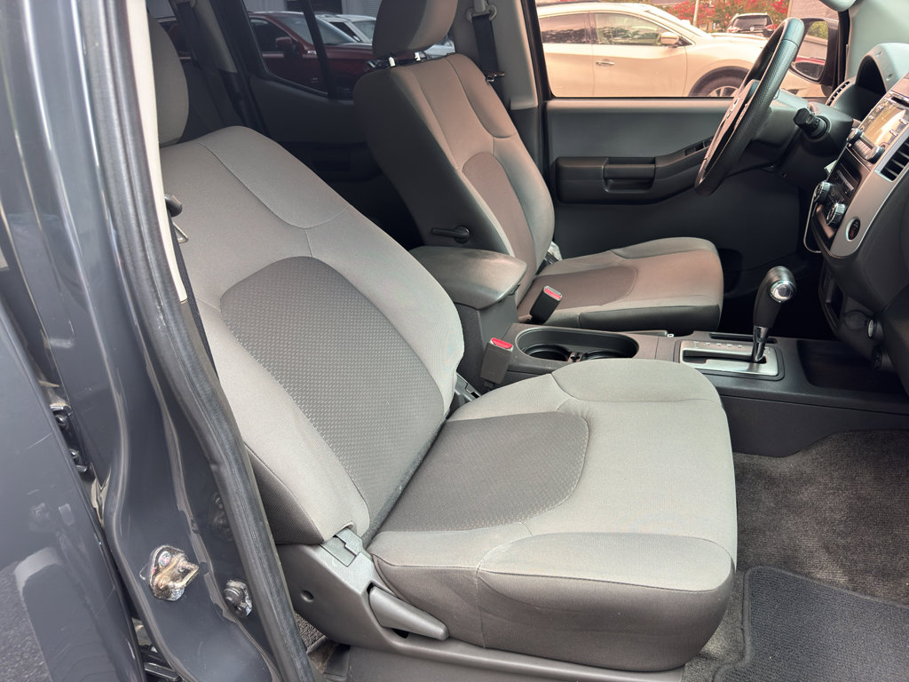 Used 2013 Nissan Xterra S w/ Value Package image 12