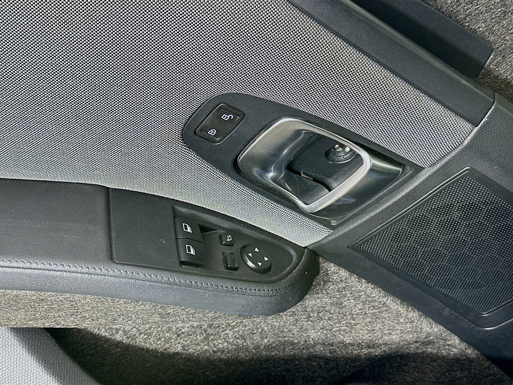 Used 2019 BMW i3 image 15