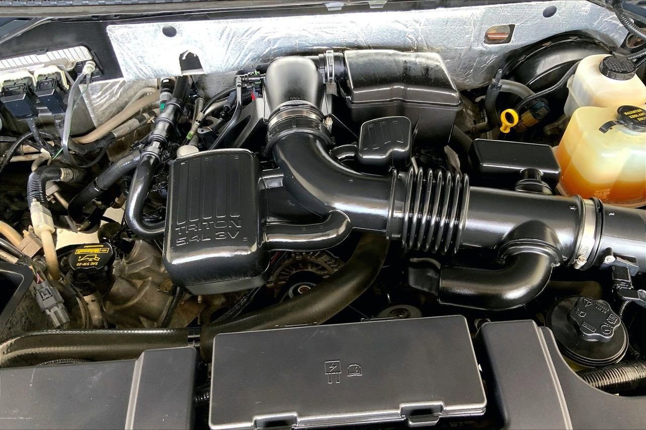 Used 2013 Ford Expedition XLT RWD image 31