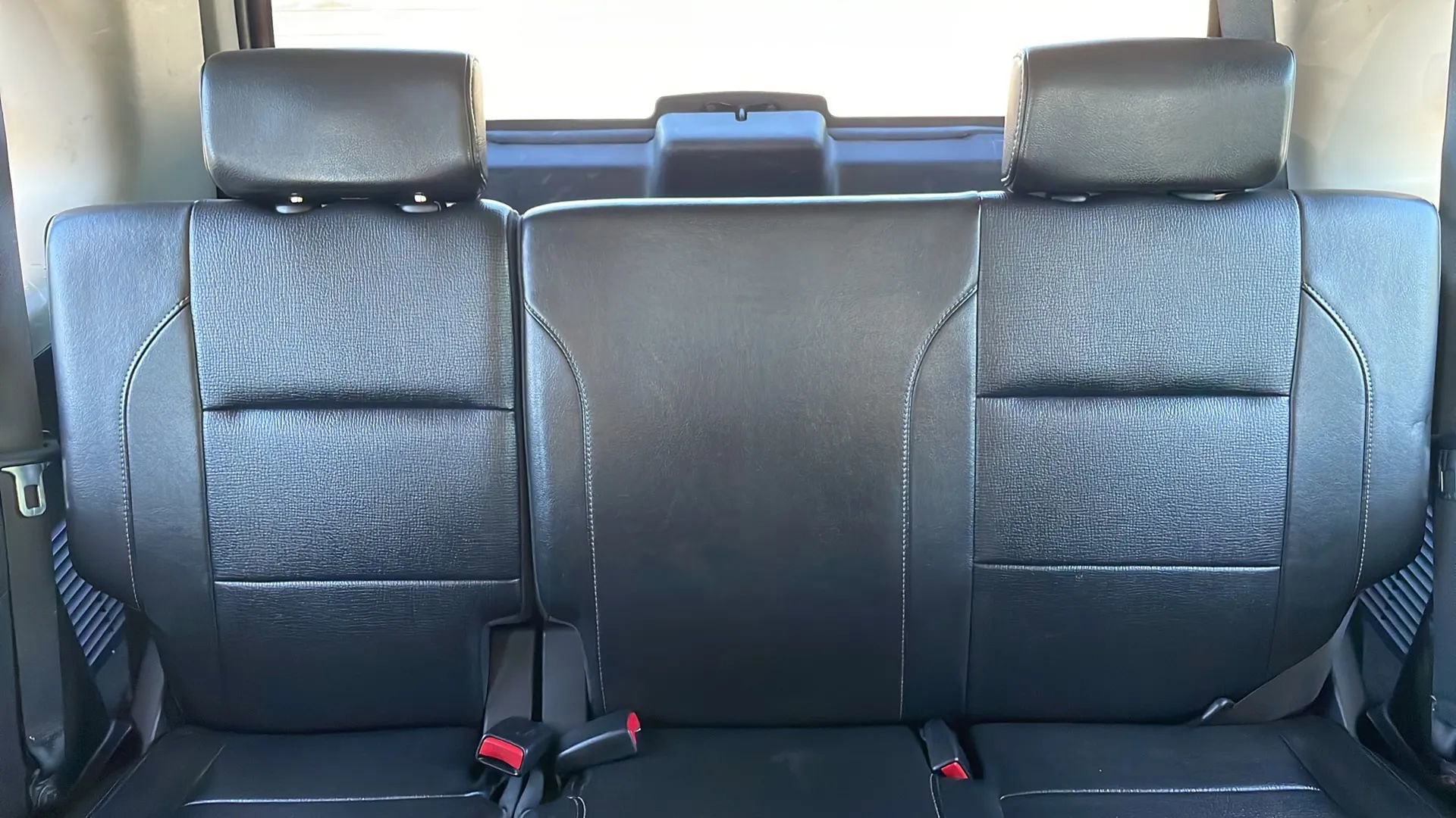 Used 2011 Nissan Armada SL image 36