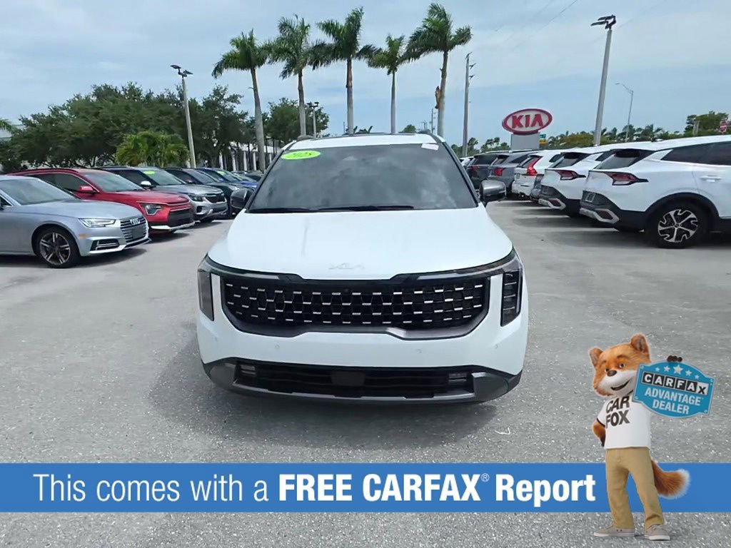 Used 2025 Kia Carnival SX Prestige FWD image 2