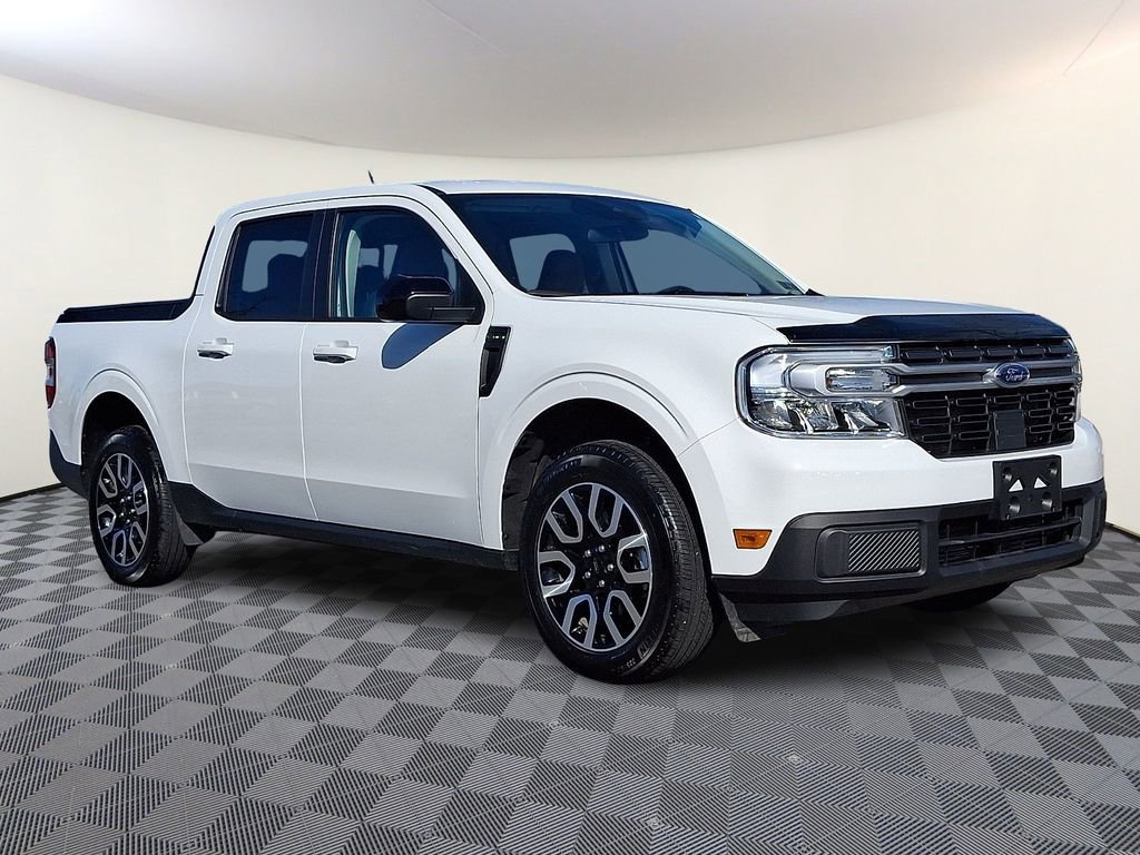 Used 2024 Ford Maverick Lariat image 1