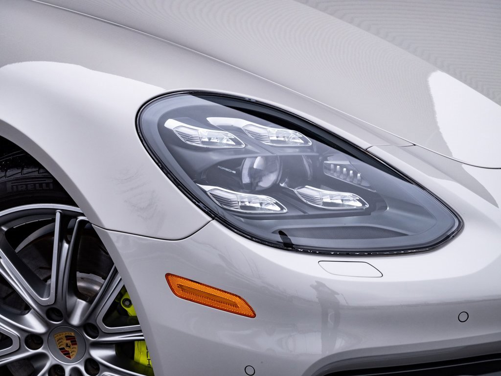 Used 2020 Porsche Panamera 4 image 37