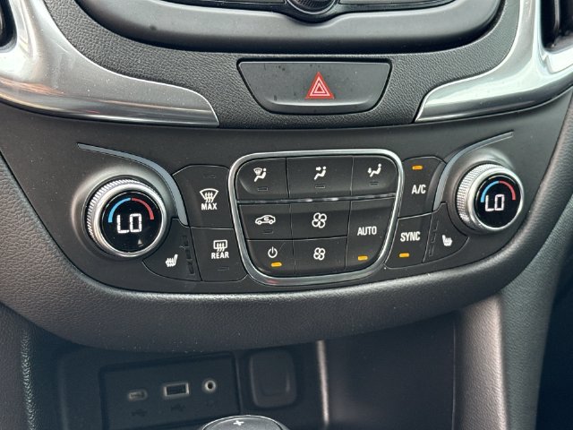 Used 2021 Chevrolet Equinox LT FWD image 23