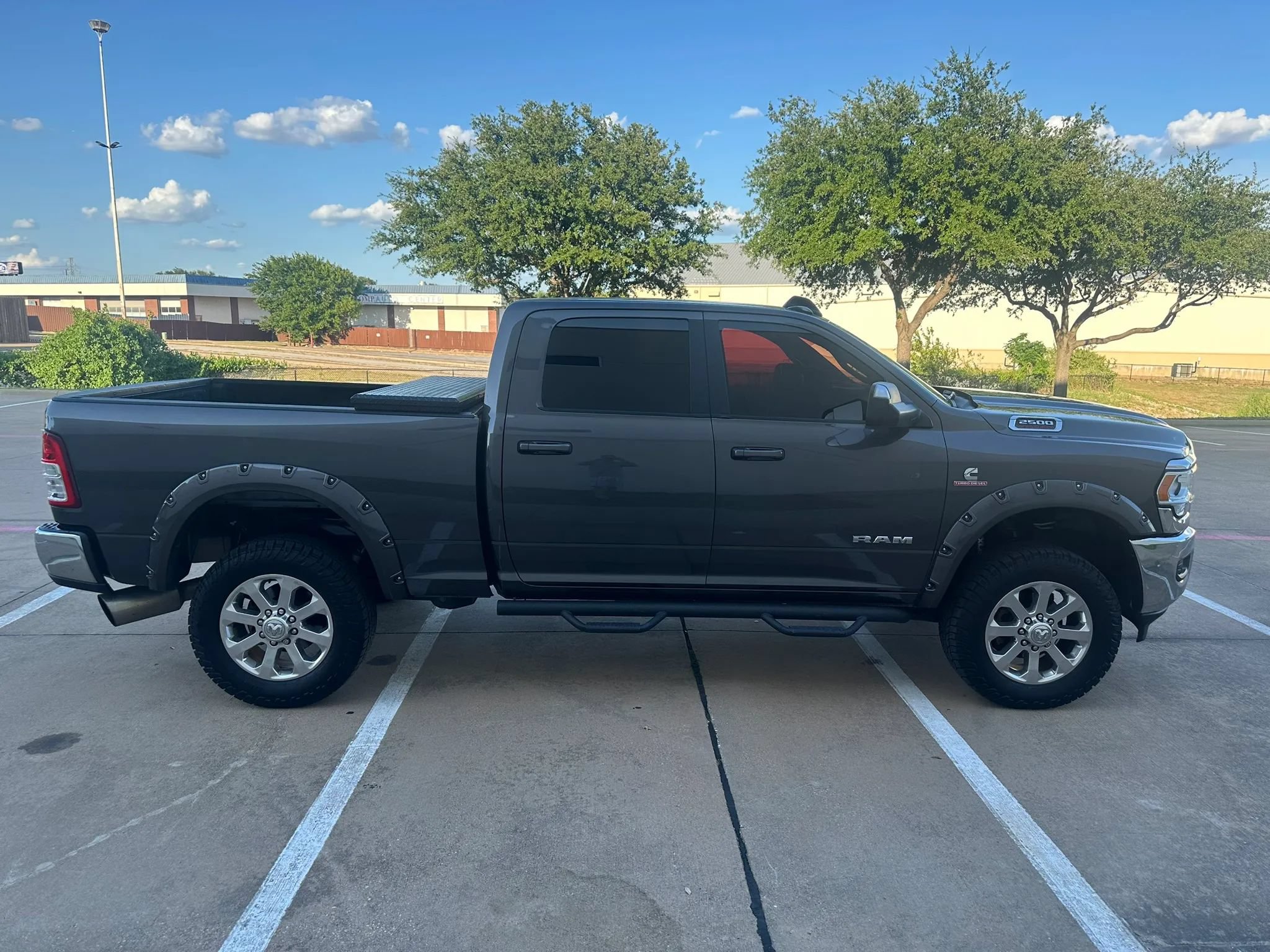 Used 2020 RAM 2500 Lone Star w/ Level 1 Equipment Group AWD/4WD image 8