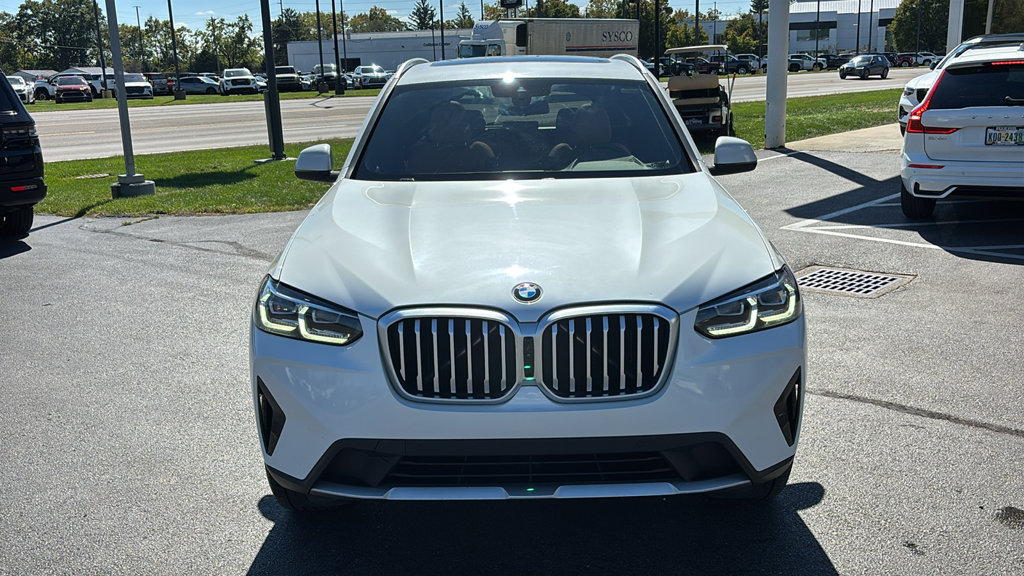 Used 2023 BMW X3 xDrive30i AWD/4WD image 5