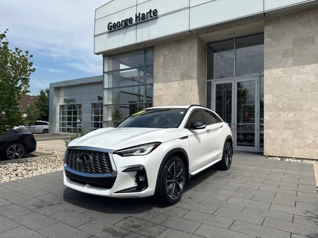 Certified 2023 INFINITI QX55 Luxe w/ Cargo Package AWD/4WD image 8