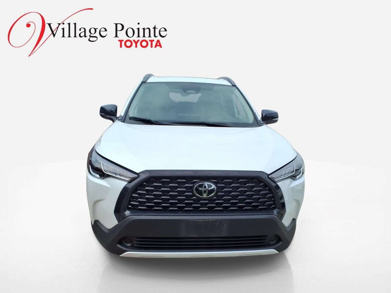 Certified 2025 Toyota Corolla Cross LE w/ Moonroof Package AWD/4WD image 6