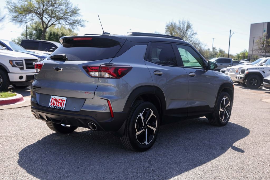 Used 2021 Chevrolet TrailBlazer RS w/ Convenience Package image 4