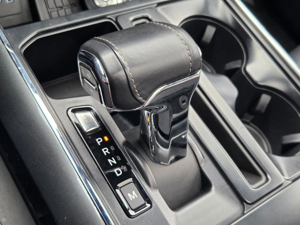 Used 2023 Ford F150 Lariat w/ Equipment Group 502A High image 7