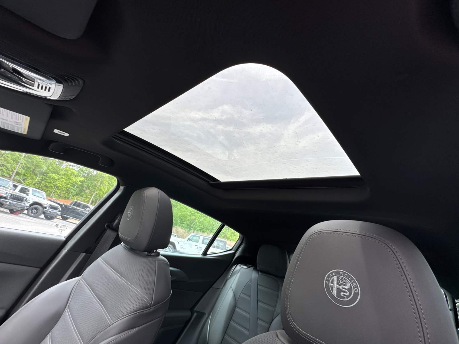 Used 2024 Alfa Romeo Tonale Veloce image 10