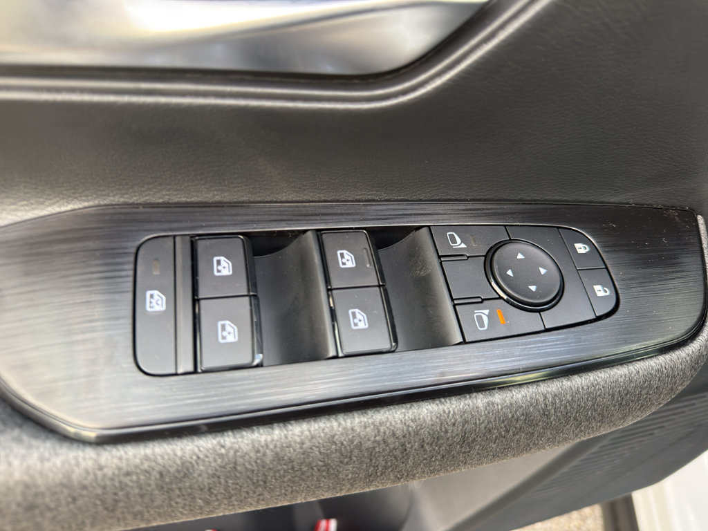 New 2026 Nissan Kicks SV w/ Cold Weather Package AWD/4WD image 12