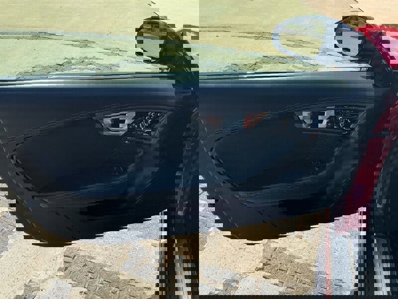 Used 2017 Jaguar F-TYPE R image 24