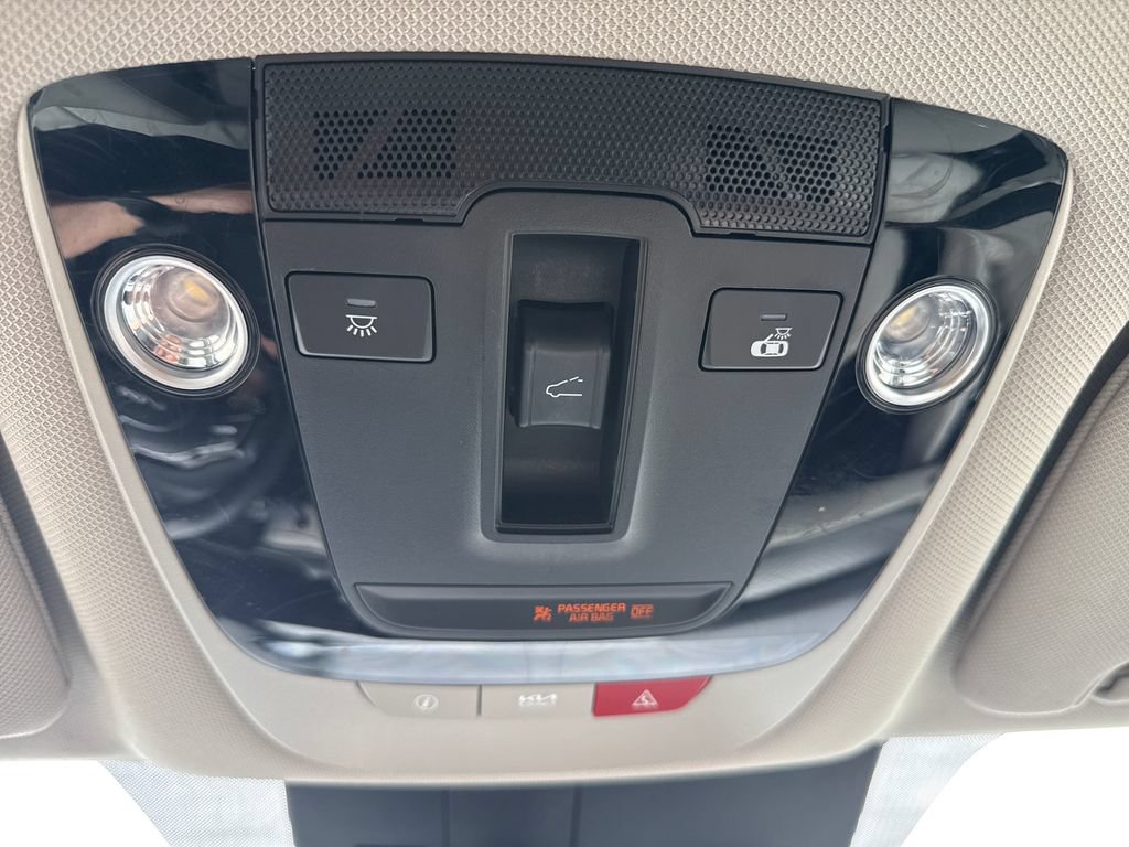 Used 2023 Kia Sorento SX AWD/4WD image 23