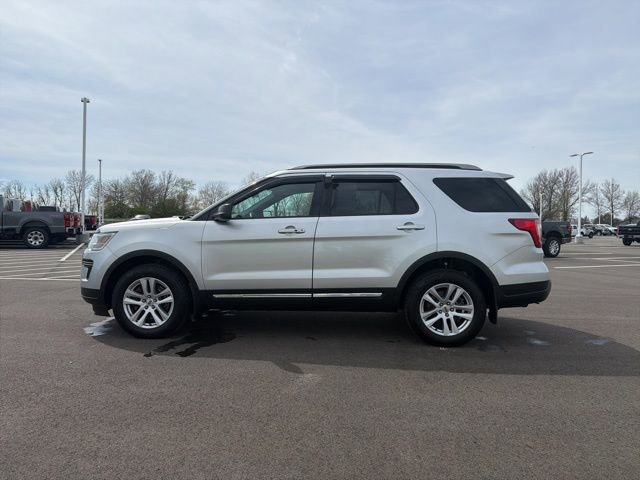 Certified 2018 Ford Explorer XLT AWD/4WD image 16