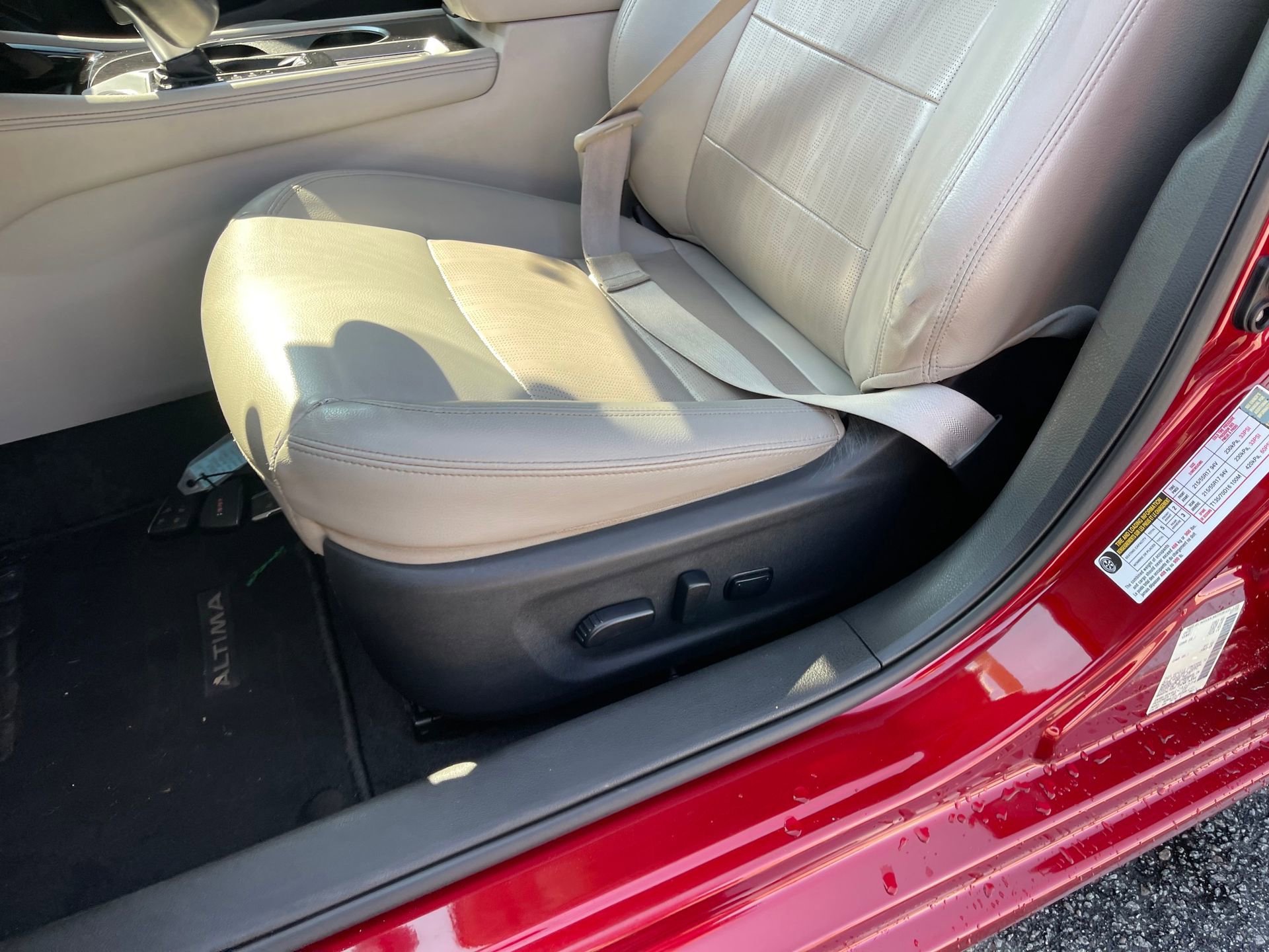 Used 2020 Nissan Altima 2.5 SL image 14