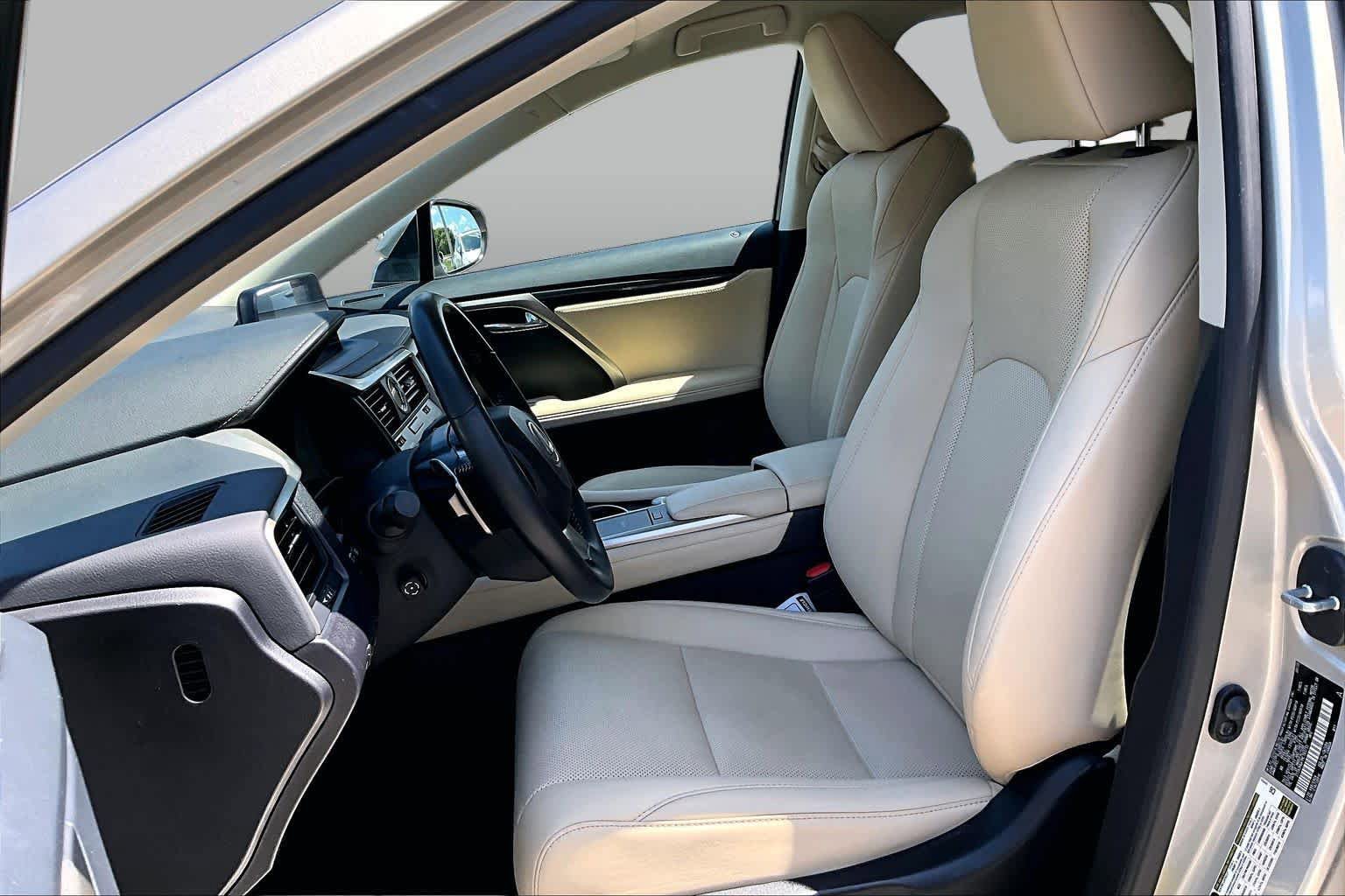 Used 2021 Lexus RX 350 FWD w/ Accessory Package image 8