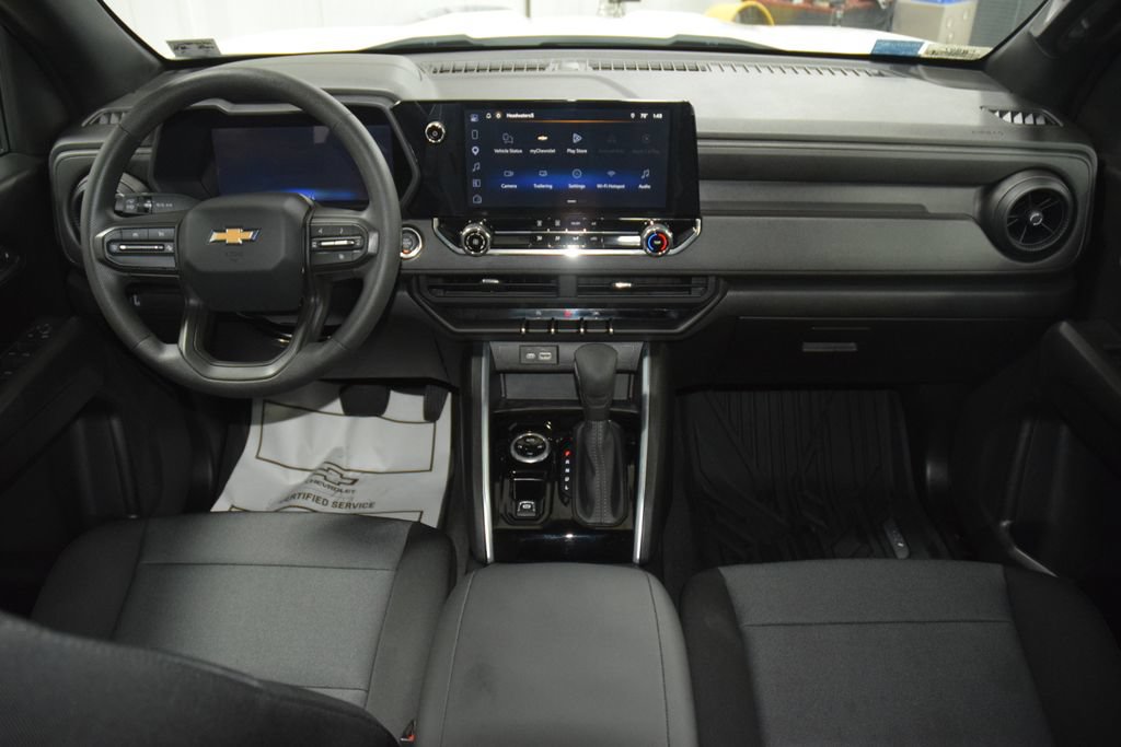 Used 2026 Chevrolet Colorado W/T AWD/4WD image 28