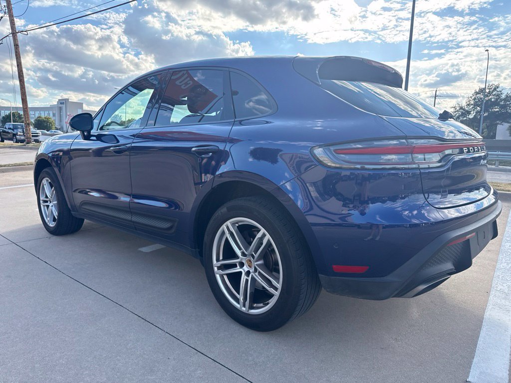 Used 2023 Porsche Macan AWD/4WD image 13