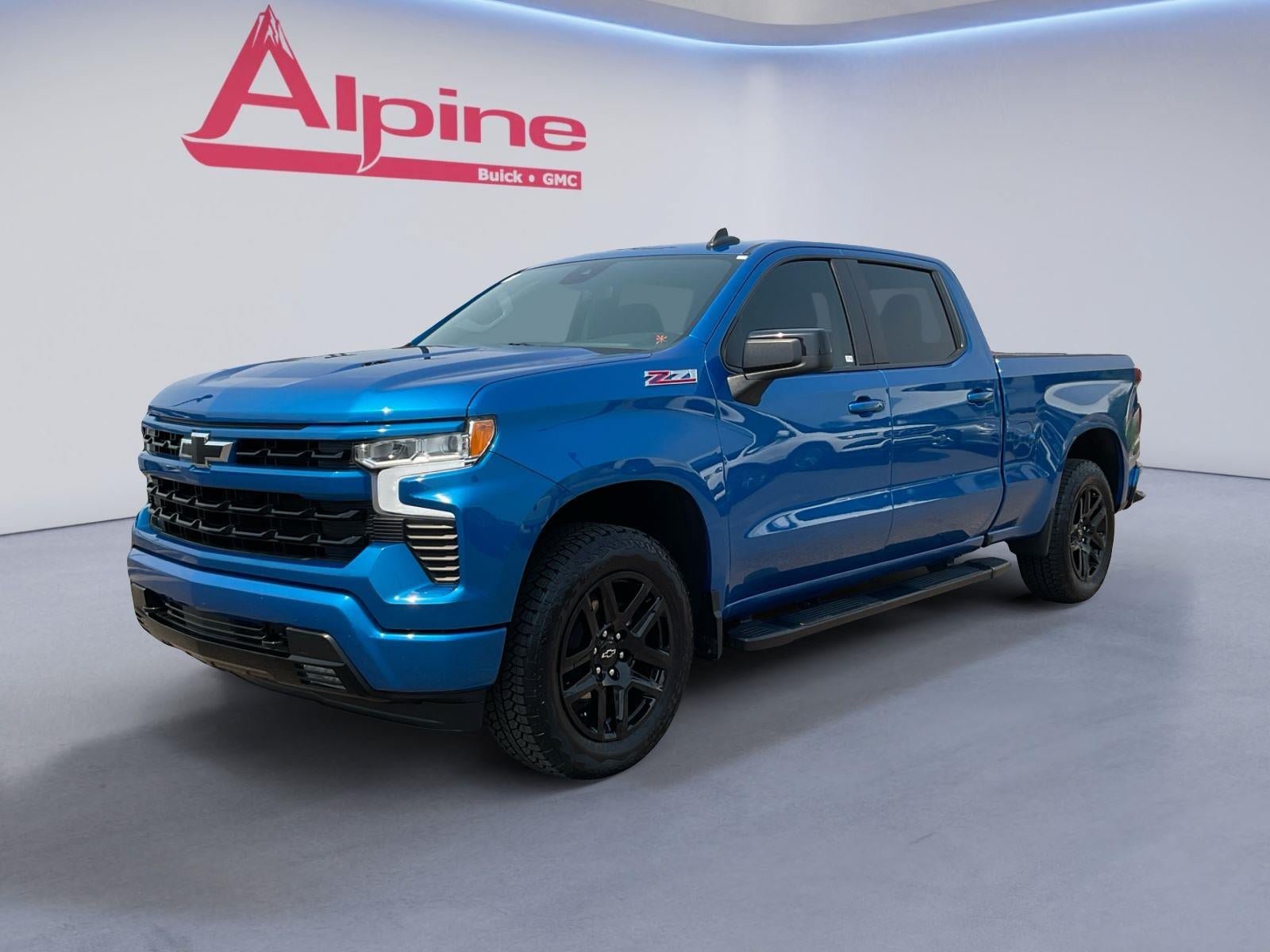 Used 2024 Chevrolet Silverado 1500 RST AWD/4WD image 1