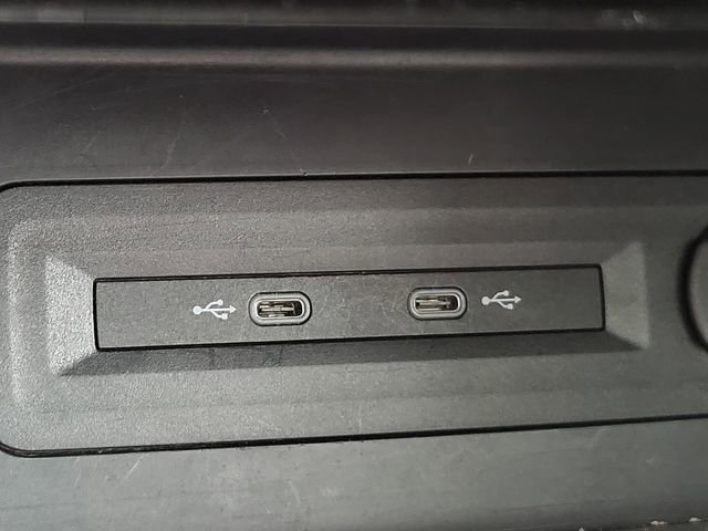 Used 2023 Volkswagen Atlas SEL image 32