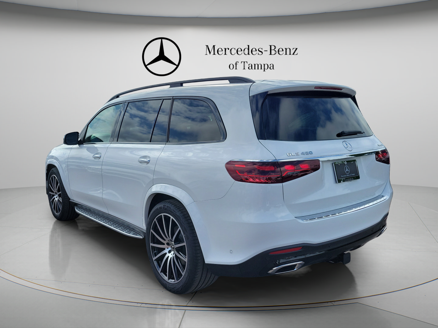 New 2026 Mercedes-Benz GLS 450 4MATIC image 2