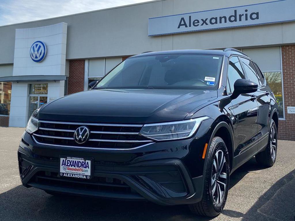 Certified 2024 Volkswagen Tiguan S video 1