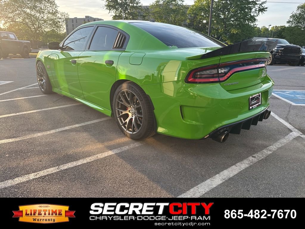 Used 2017 Dodge Charger SRT w/ Harman/Kardon Audio Group image 5
