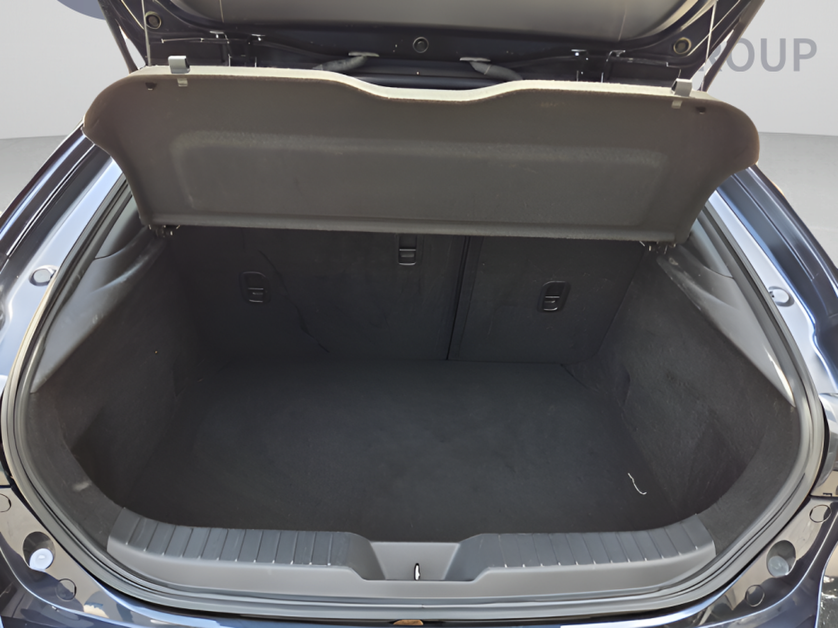 Used 2024 MAZDA MAZDA3 s FWD image 13