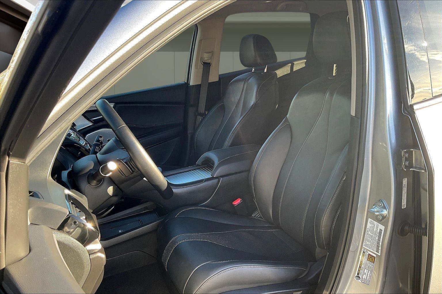 Certified 2024 Acura RDX w/ Technology Package image 27