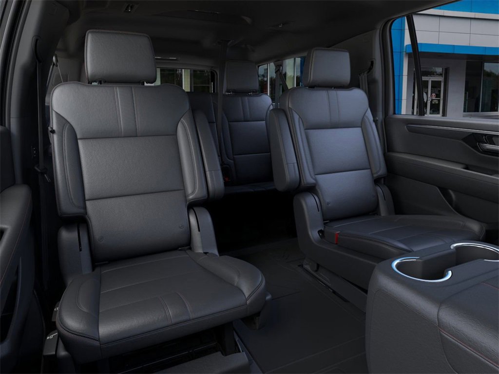 New 2026 Chevrolet Suburban RST image 17