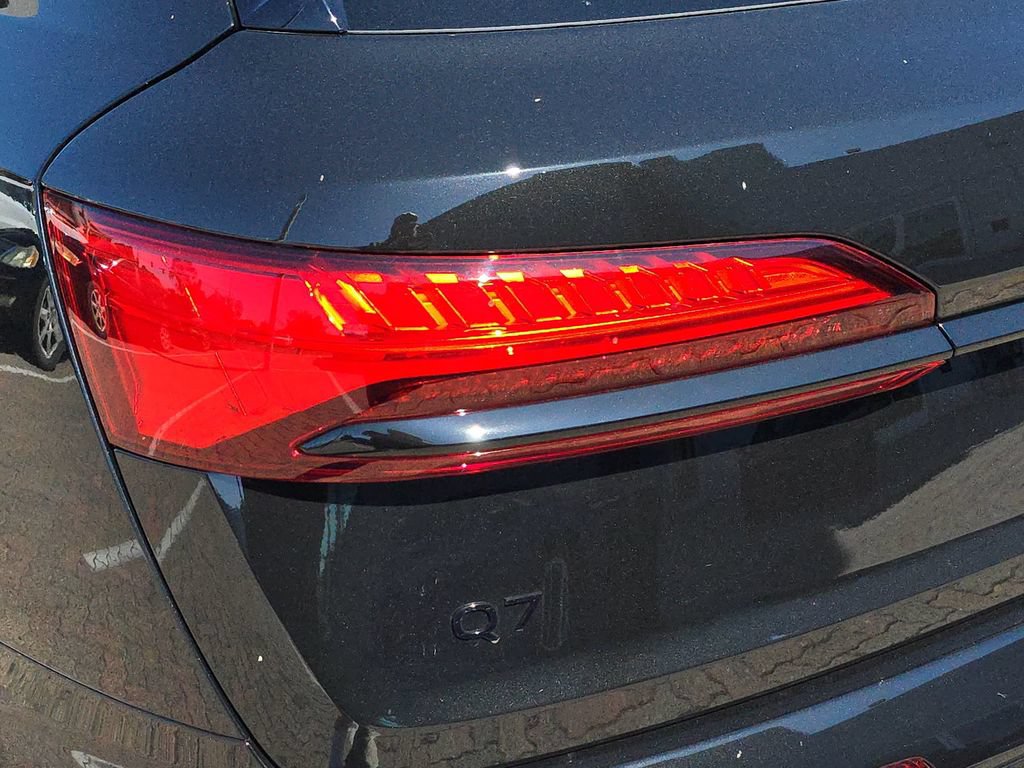 Certified 2026 Audi Q7 2.0T Premium Plus AWD/4WD image 35