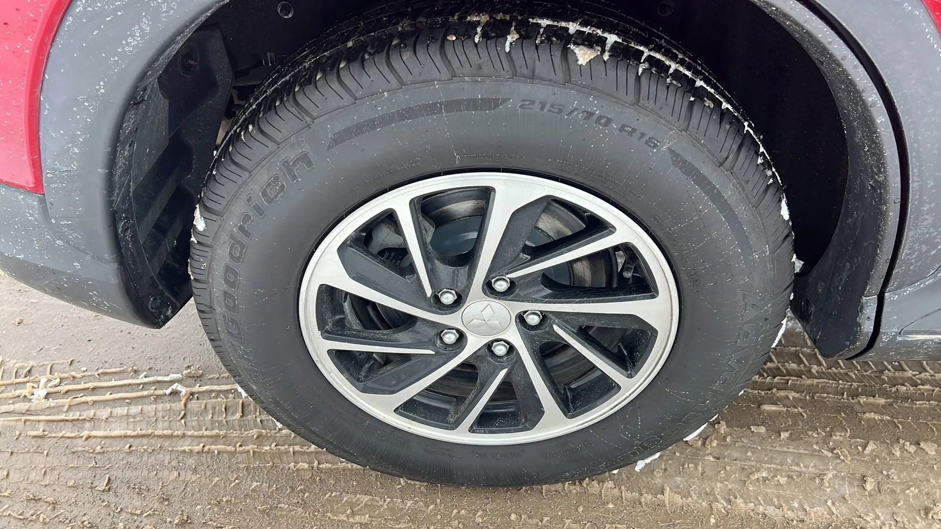 Used 2020 Mitsubishi Eclipse Cross ES image 13