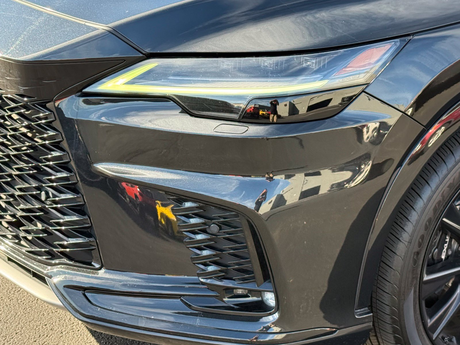 Used 2023 Lexus RX 500h F Sport w/ Accessory Package (Z1) AWD/4WD image 10