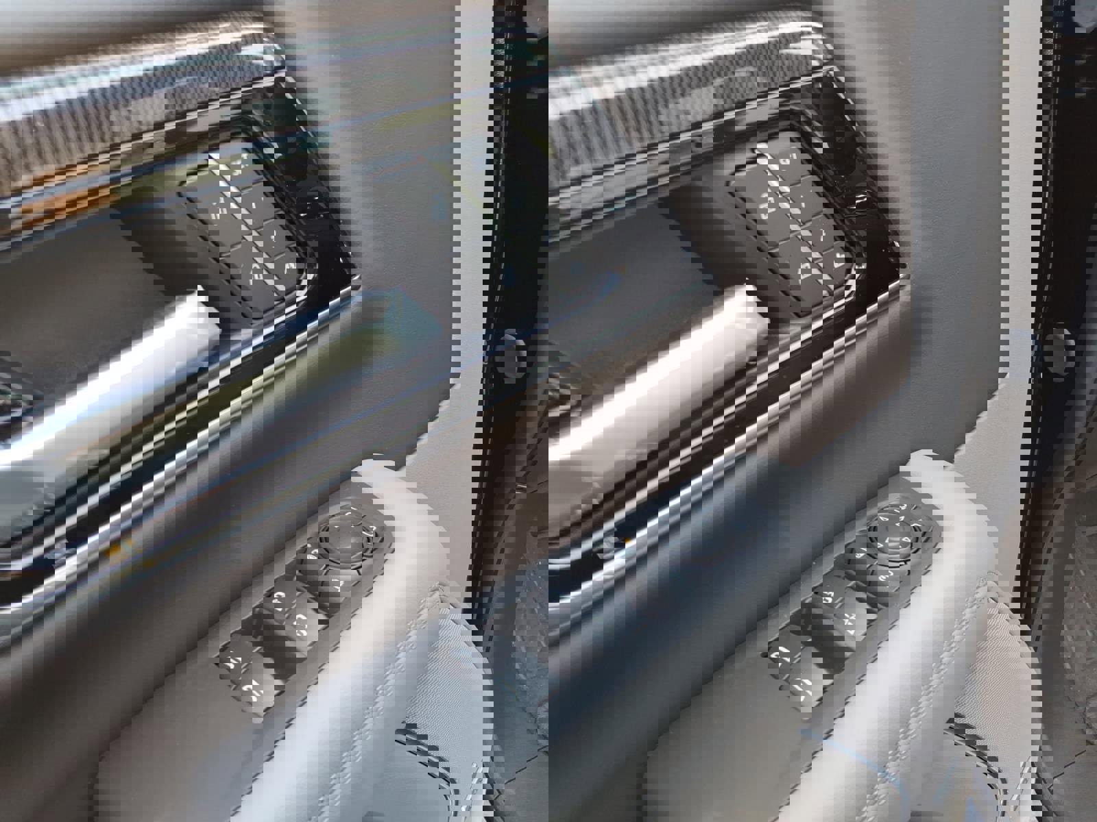 New 2026 GMC Yukon Elevation image 15