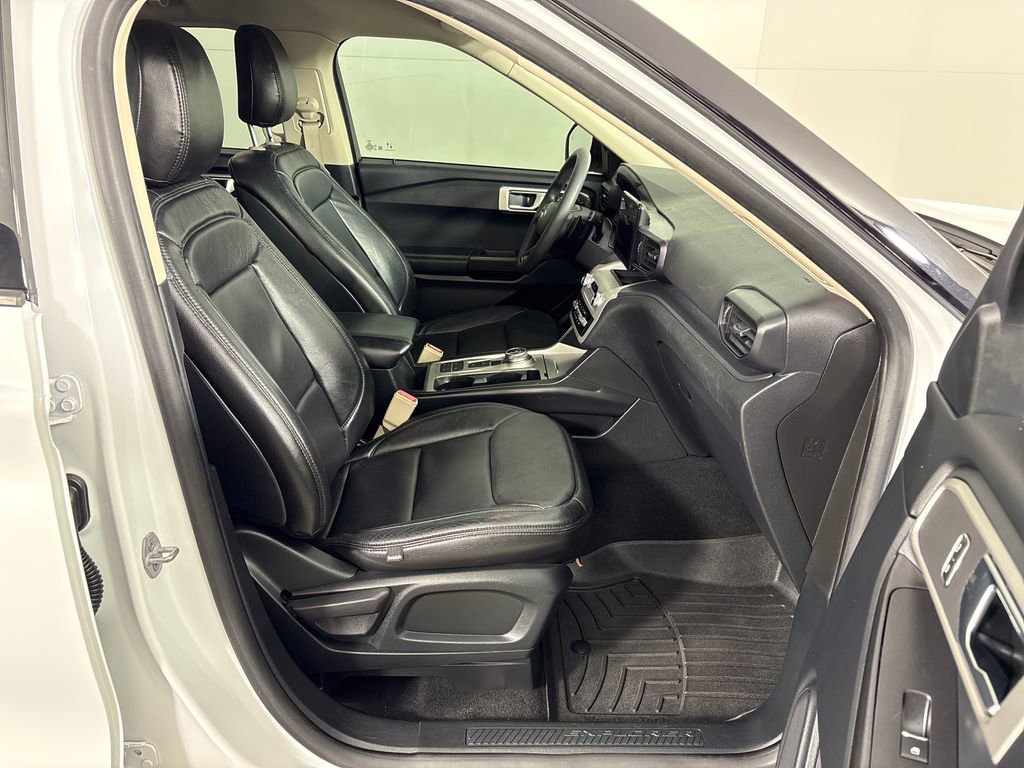 Used 2020 Ford Explorer 2WD w/ Class III Trailer Tow Package image 6