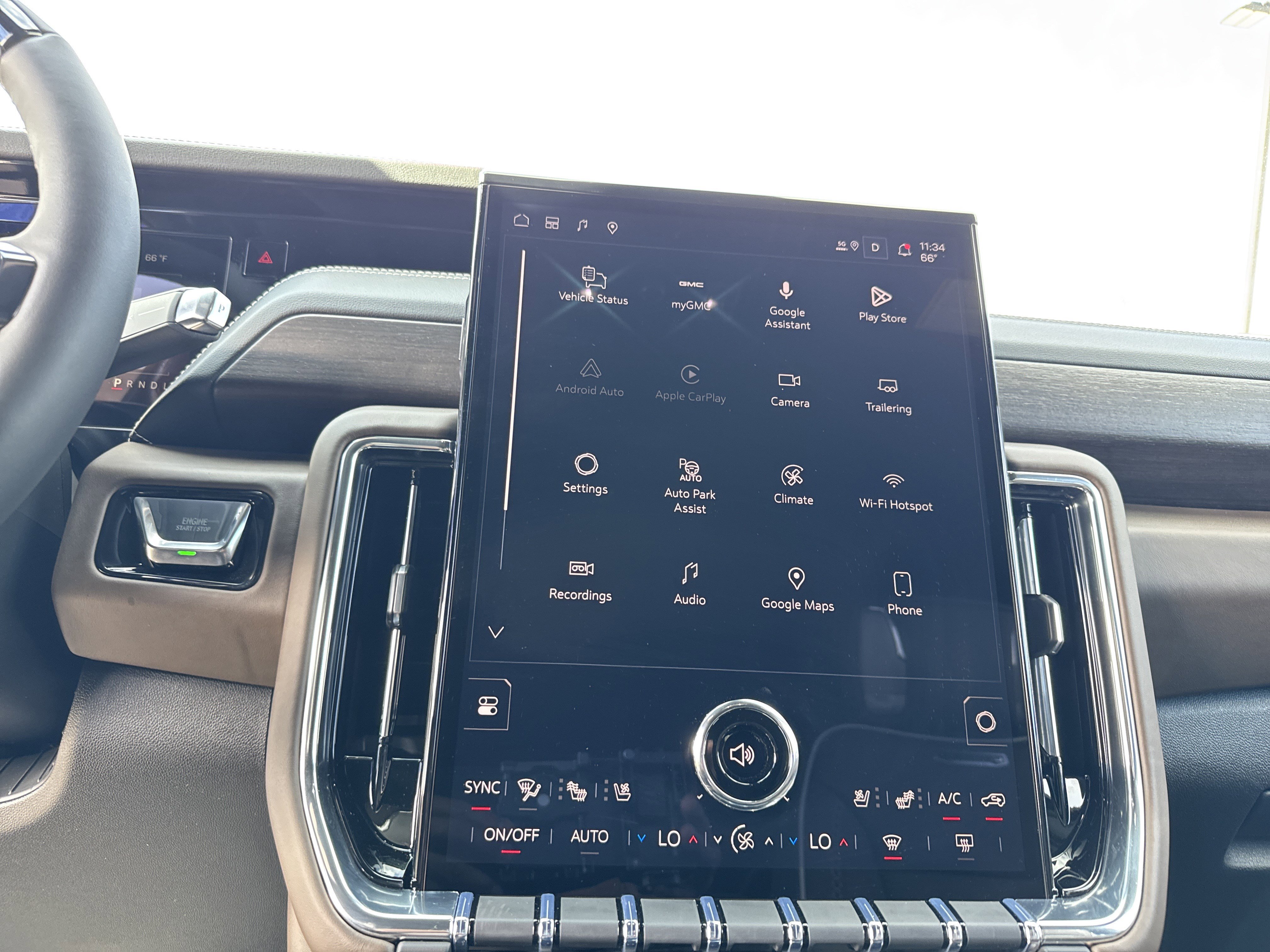 Used 2026 GMC Yukon XL Denali Ultimate w/ LPO, Floor Liner Package image 28