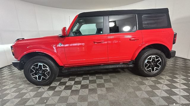 Used 2023 Ford Bronco Outer Banks AWD/4WD image 5