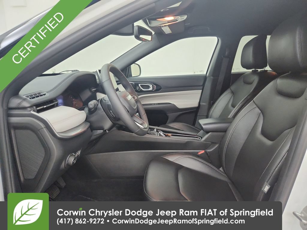 Certified 2025 Jeep Compass Limited AWD/4WD image 18