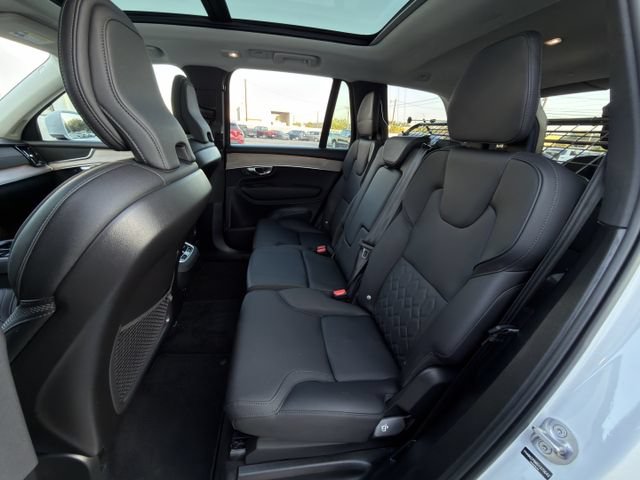 Used 2025 Volvo XC90 B6 Plus AWD/4WD image 28