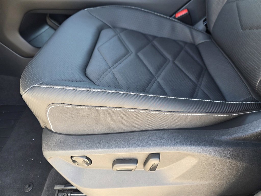 New 2026 Volkswagen Atlas Cross Sport SE image 16