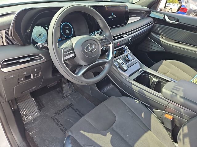 Used 2025 Hyundai Palisade Calligraphy image 16