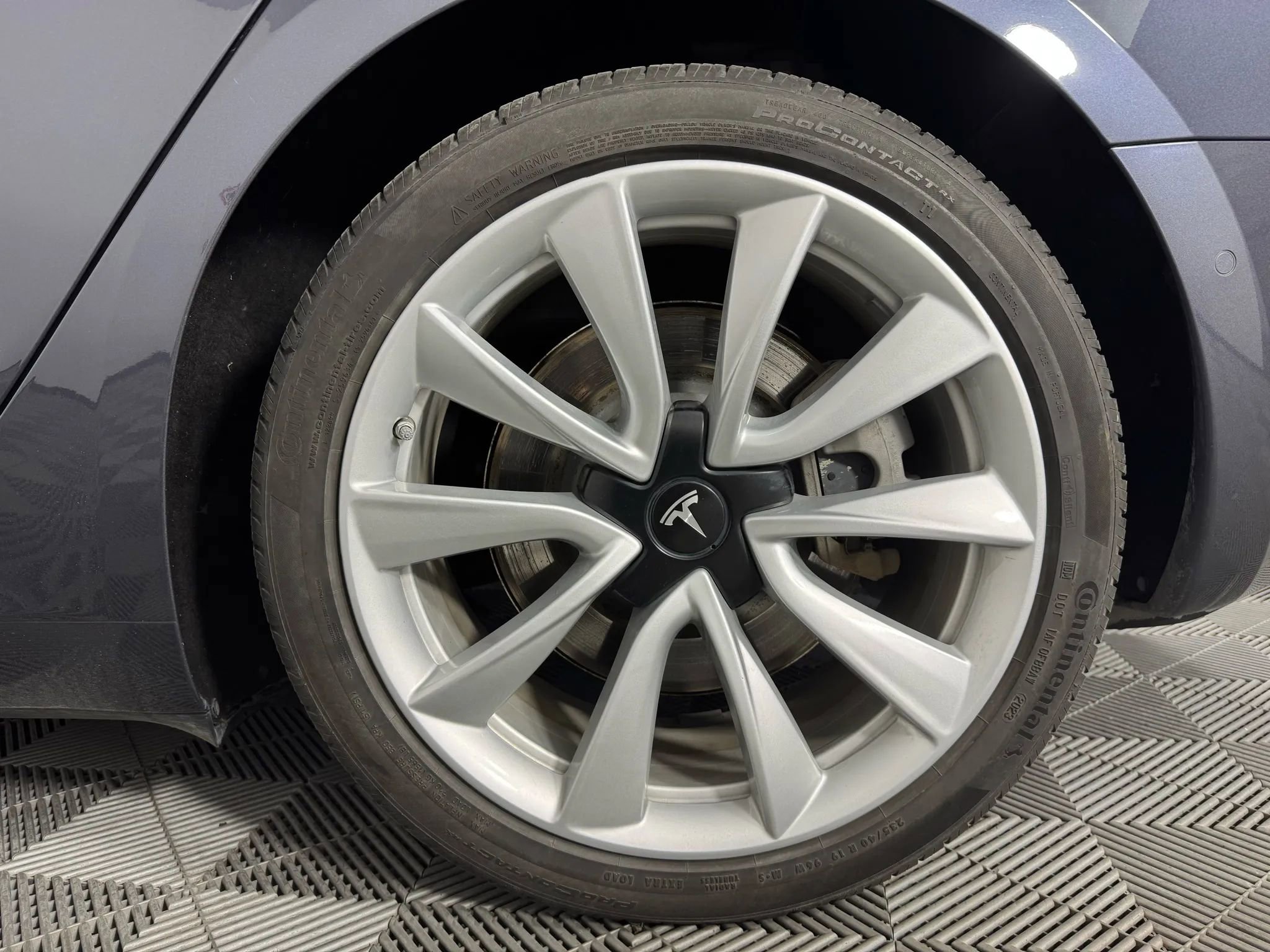 Used 2020 Tesla Model 3 Long Range image 42