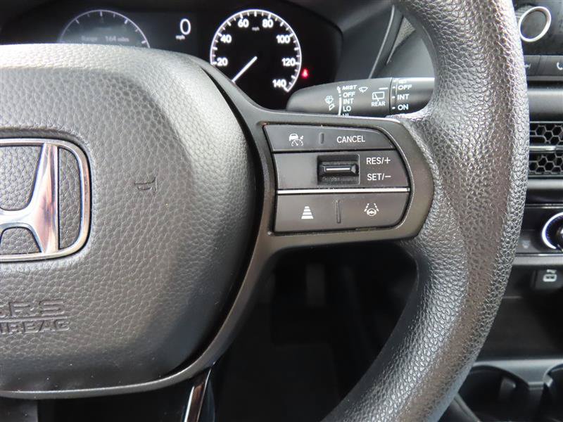 Used 2025 Honda HR-V LX image 17