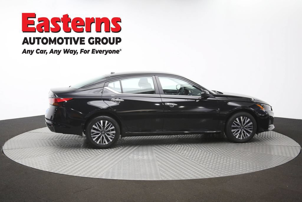 Used 2023 Nissan Altima 2.5 SV AWD/4WD image 44