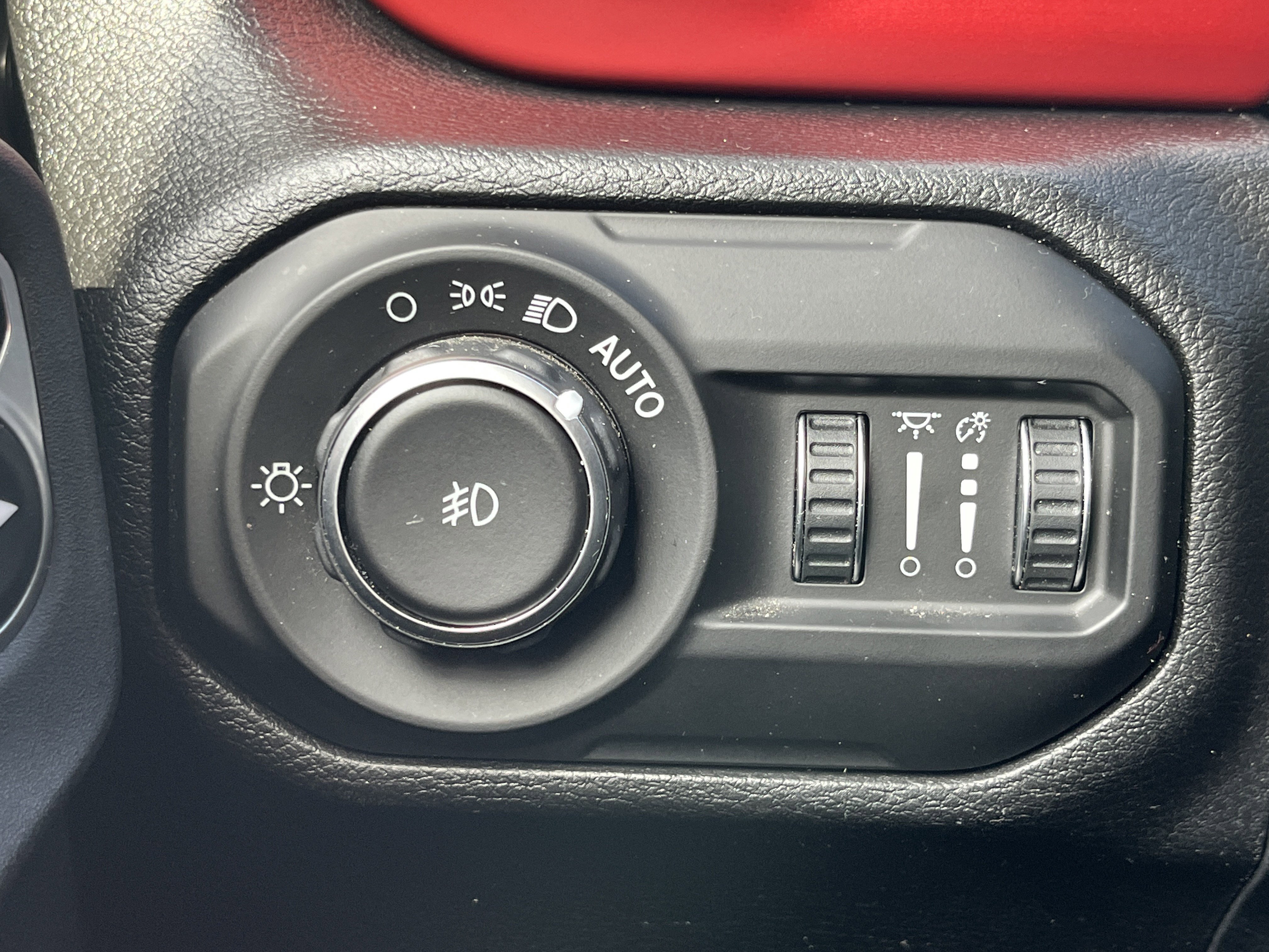 Used 2021 Jeep Wrangler Unlimited Rubicon image 13