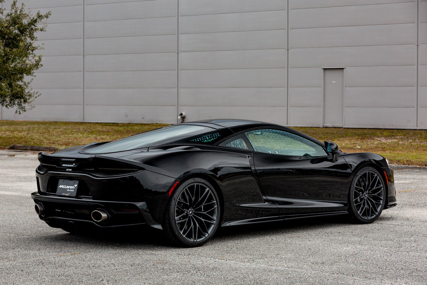Used 2025 McLaren GTS image 32